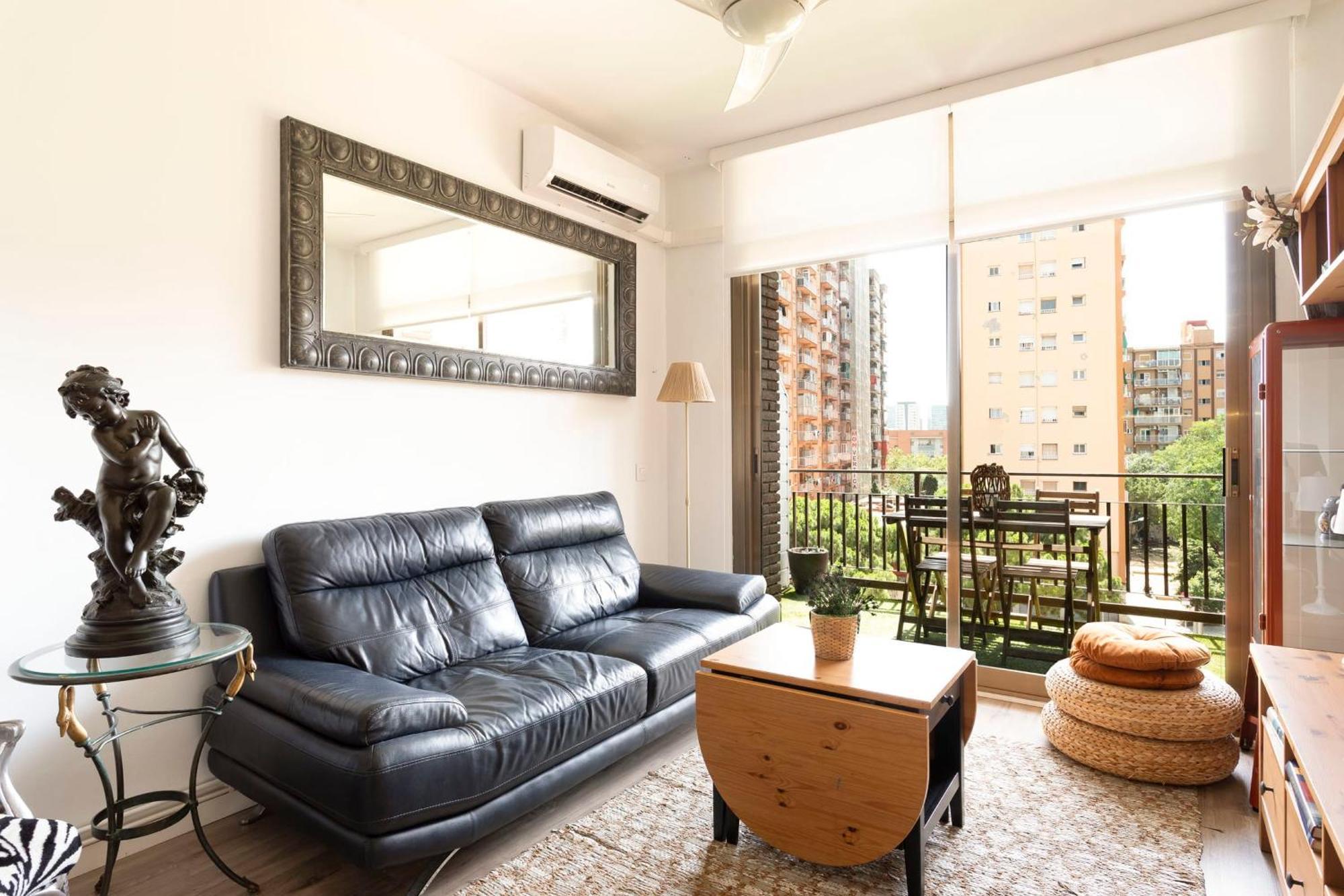 Cozy Apartment Near Fira Gran Via With Ac L’Hospitalet de Llobregat Zewnętrze zdjęcie