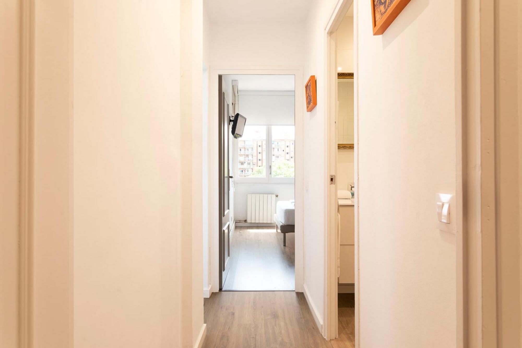 Cozy Apartment Near Fira Gran Via With Ac L’Hospitalet de Llobregat Zewnętrze zdjęcie