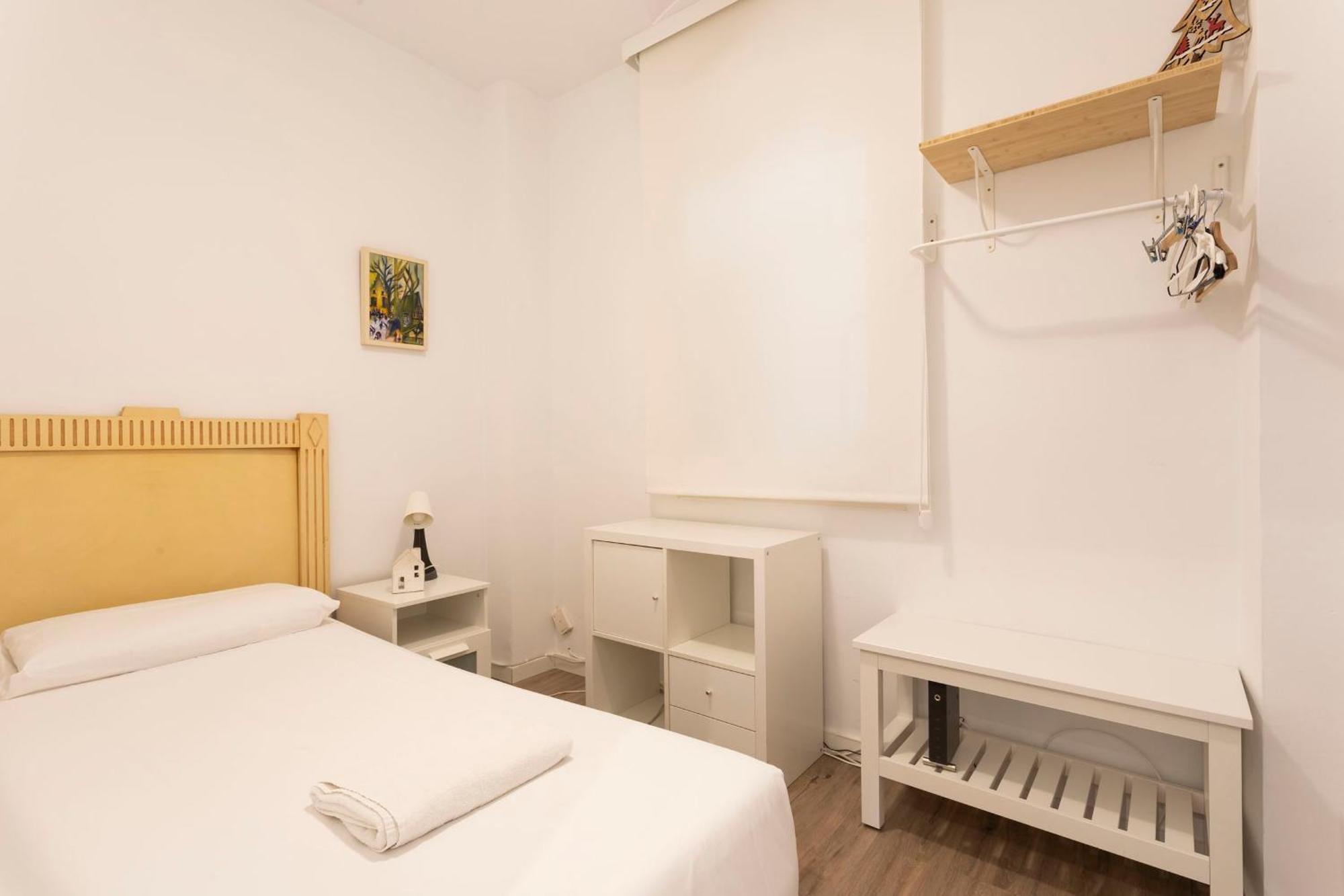 Cozy Apartment Near Fira Gran Via With Ac L’Hospitalet de Llobregat Zewnętrze zdjęcie